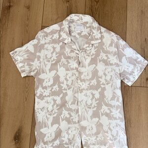Zara Men's Shirt with Beige and White Floral Pattern